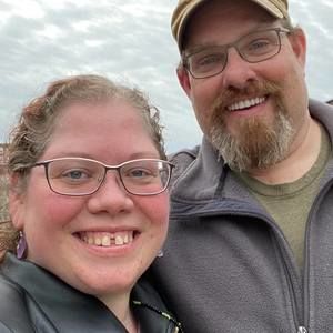 Meet your Posher, Leslie